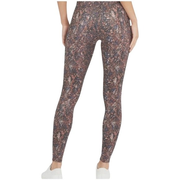 Spanx Faux Leather Snake Shine Leggings in Mocha Snake Small - Picture 2 of 13